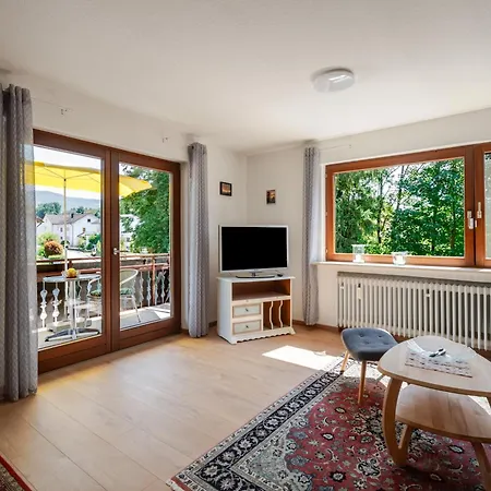 Haus Schwarzwaldblick Apartment Weier